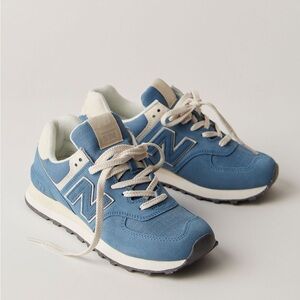 Women's New Balance 574V3 Walking Shoes